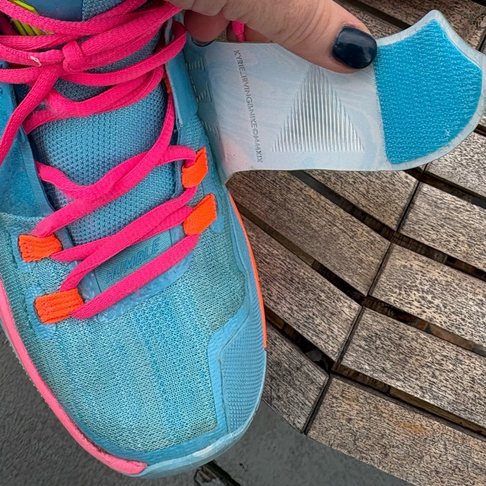 2019 Nike Kyrie Irving 6 Pool Blue Sneakers - size 4.5 - Picture 8 of 8